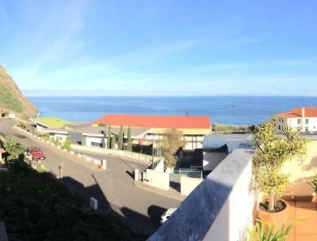 Sea View Apartment Porto Moniz Eksteriør bilde